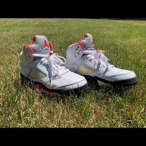 One of my favorite Jordan’s ever because the tongue  glows in the dark